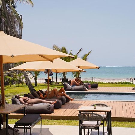 Lalagalu - Beachfront Ecocabins Playa de Diani Exterior foto