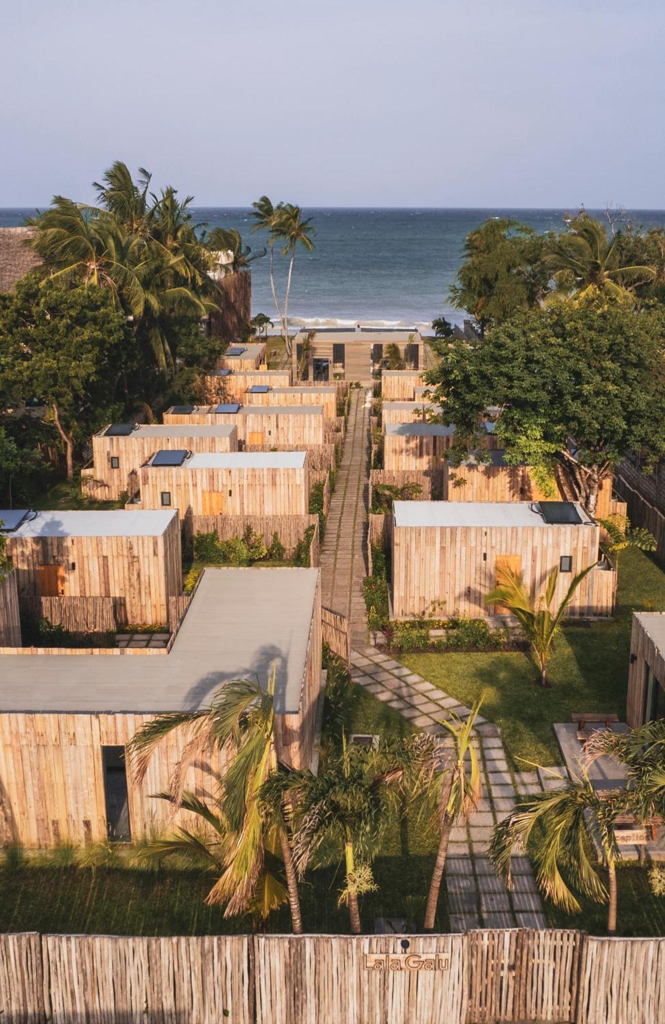 Lalagalu - Beachfront Ecocabins Playa de Diani Exterior foto